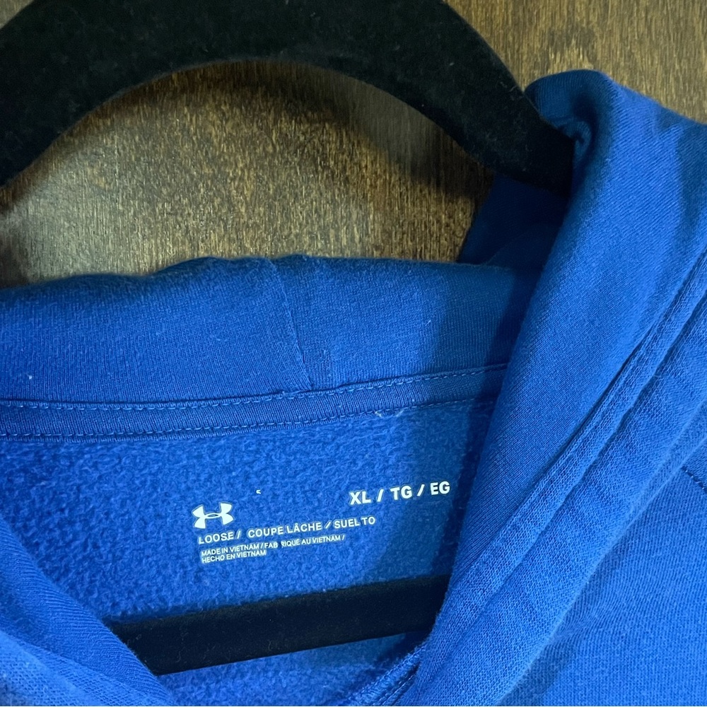 Under Armour Men’s hoodie - Picture 3 of 4